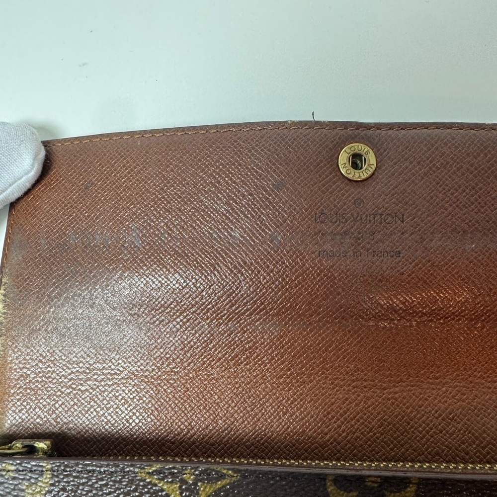 Louis Vuitton Women’s Vintage Dark Brown Monogram Long Wallet - Picture 10 of 14
